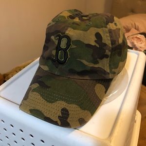 Fitted Camo Boston Redsox Hat